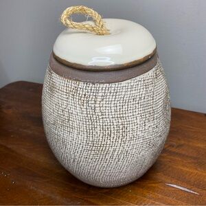 Ceramic Storage Jar with Pull Lid
